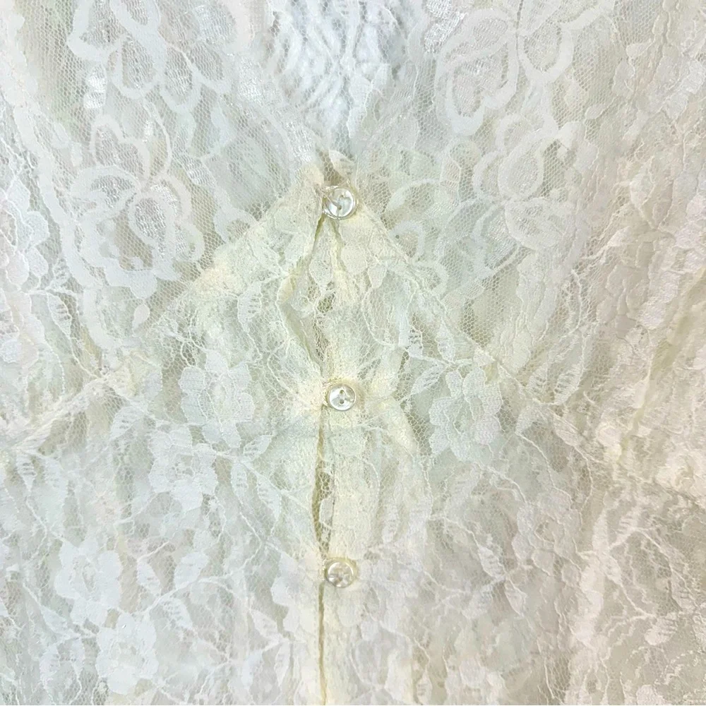 Claudia Richard Sheer Lace Fitted Button Front Short Sleeve Top Women’s Size L - Picture 8 of 9